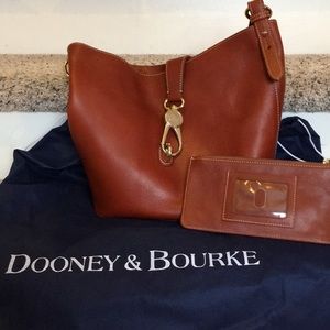 Dooney & Bourke bucket purse with matching wallet